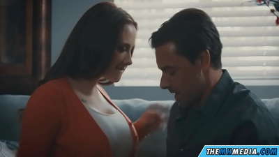 Ukwabelana ngesondo ngothando kunye nomama omhle we-busty